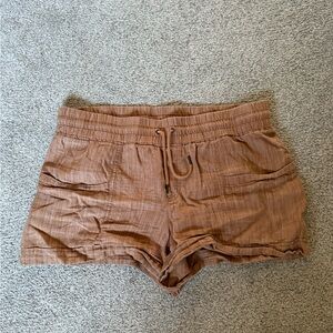 Athleta Cabo Linen textured 4” Short. Size 16